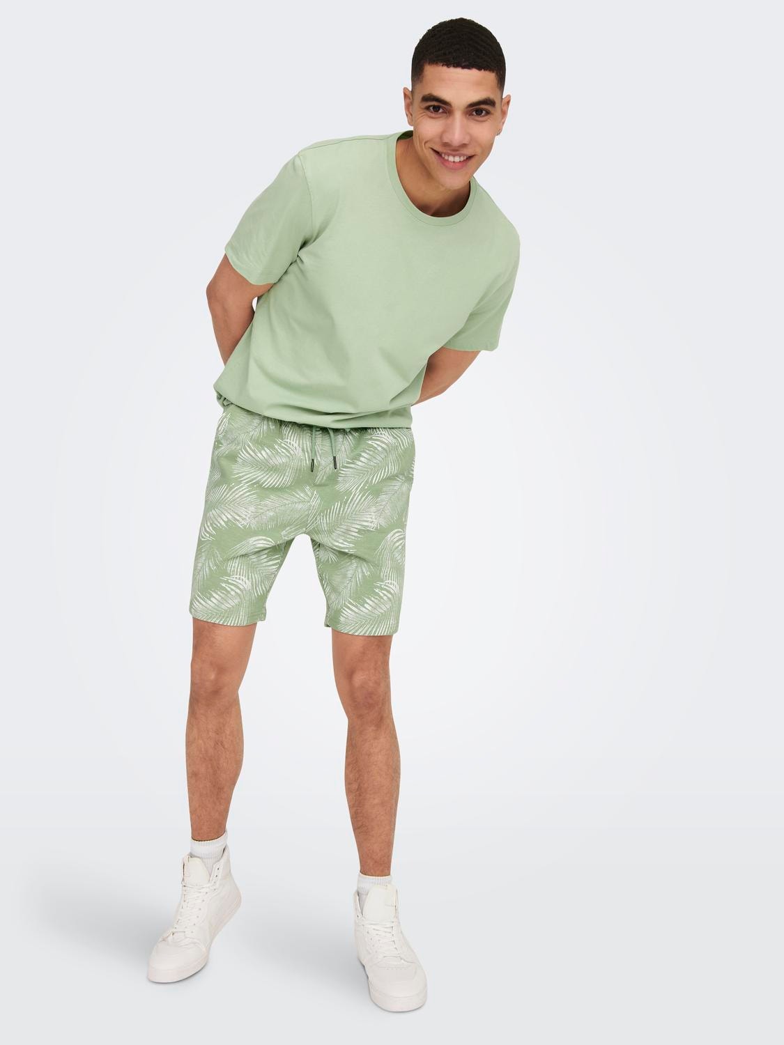 ONLY & SONS Normal geschnitten Shorts -Swamp - 22025285