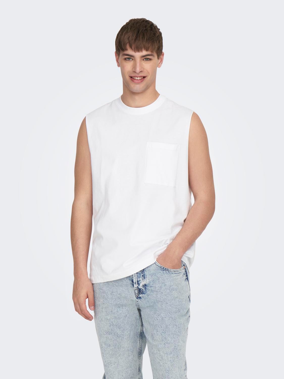 ONLY & SONS Relaxed Fit Round Neck T-Shirt -White - 22025300