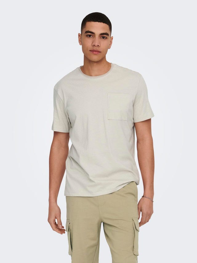 ONLY & SONS Striped o-neck t-shirt with chest pocket - 22025680