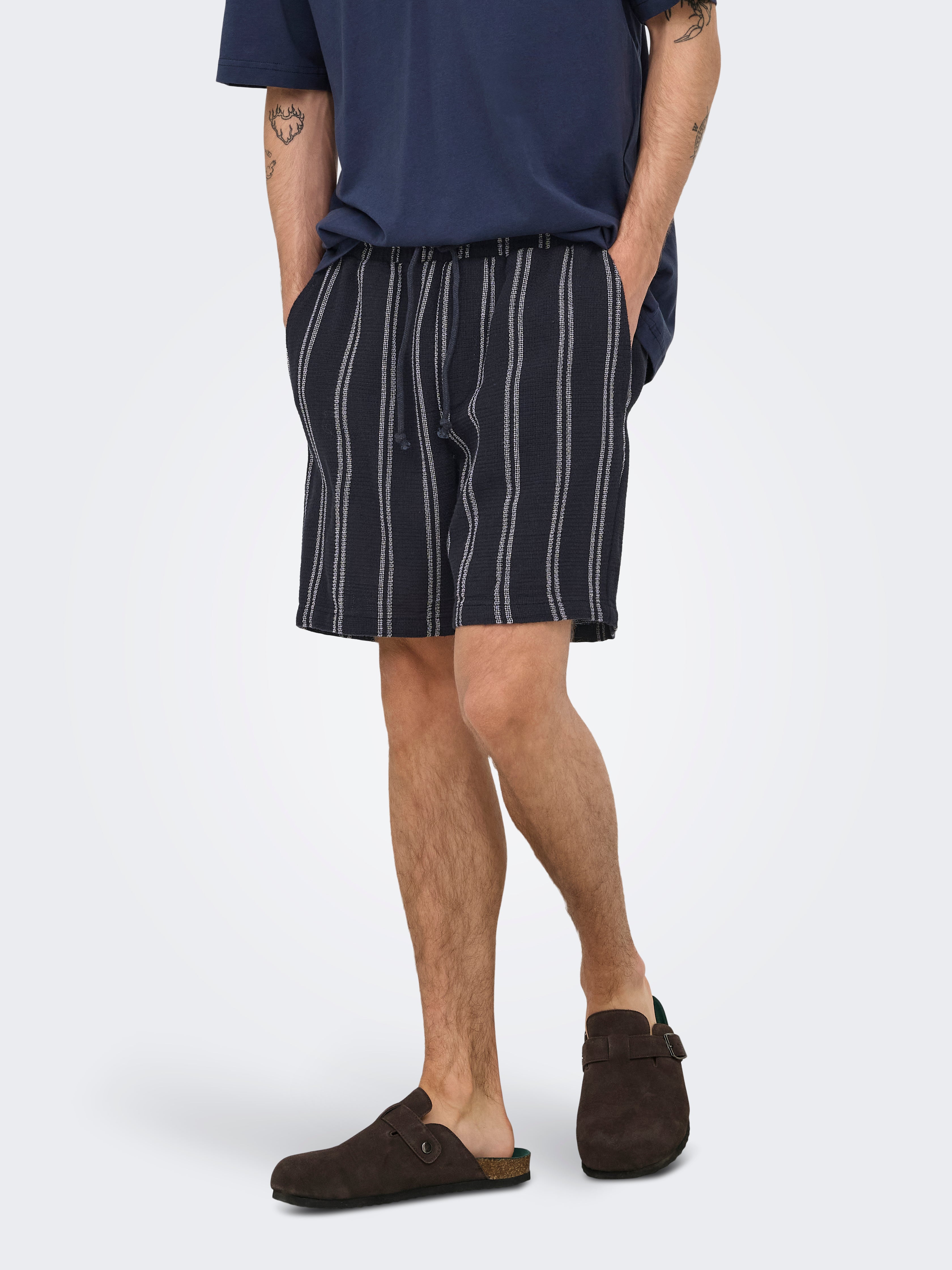 Onstrev Mittlere Taille Normal Geschnitten Shorts