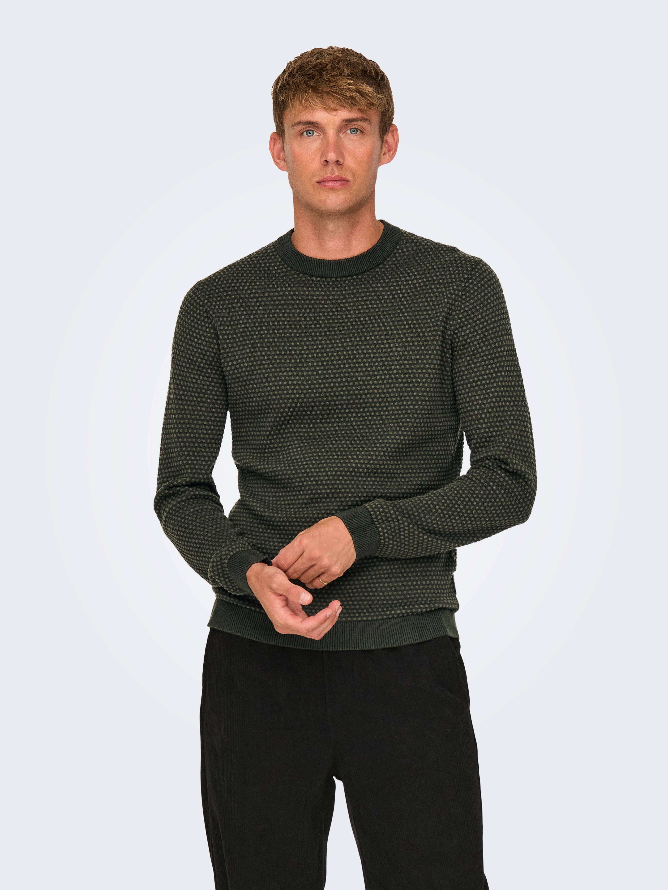 Thumbnail - Onstapa Pullover