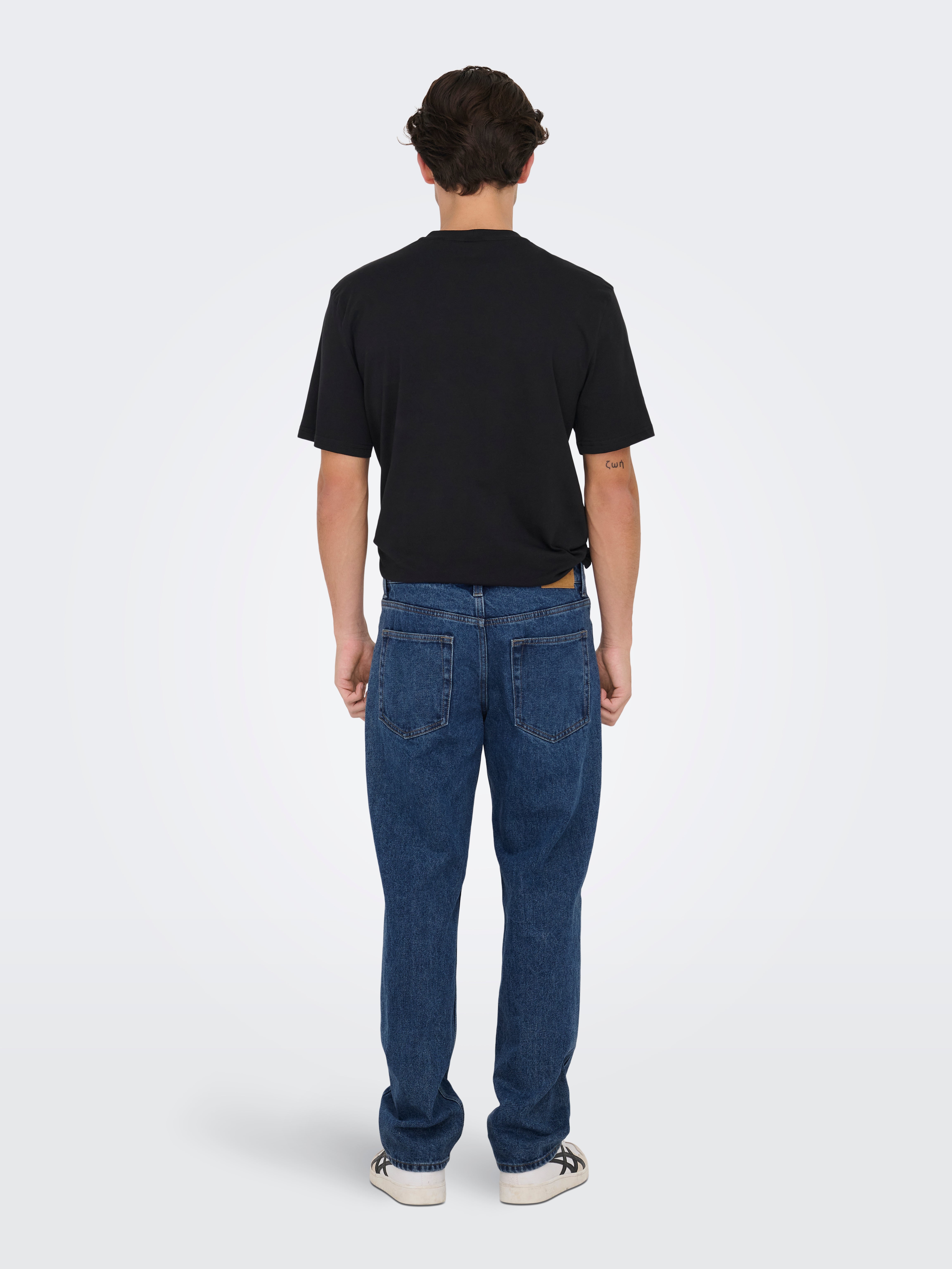 ONSEDGE Mid waist Straight Fit Jeans | Medium Blue | ONLY