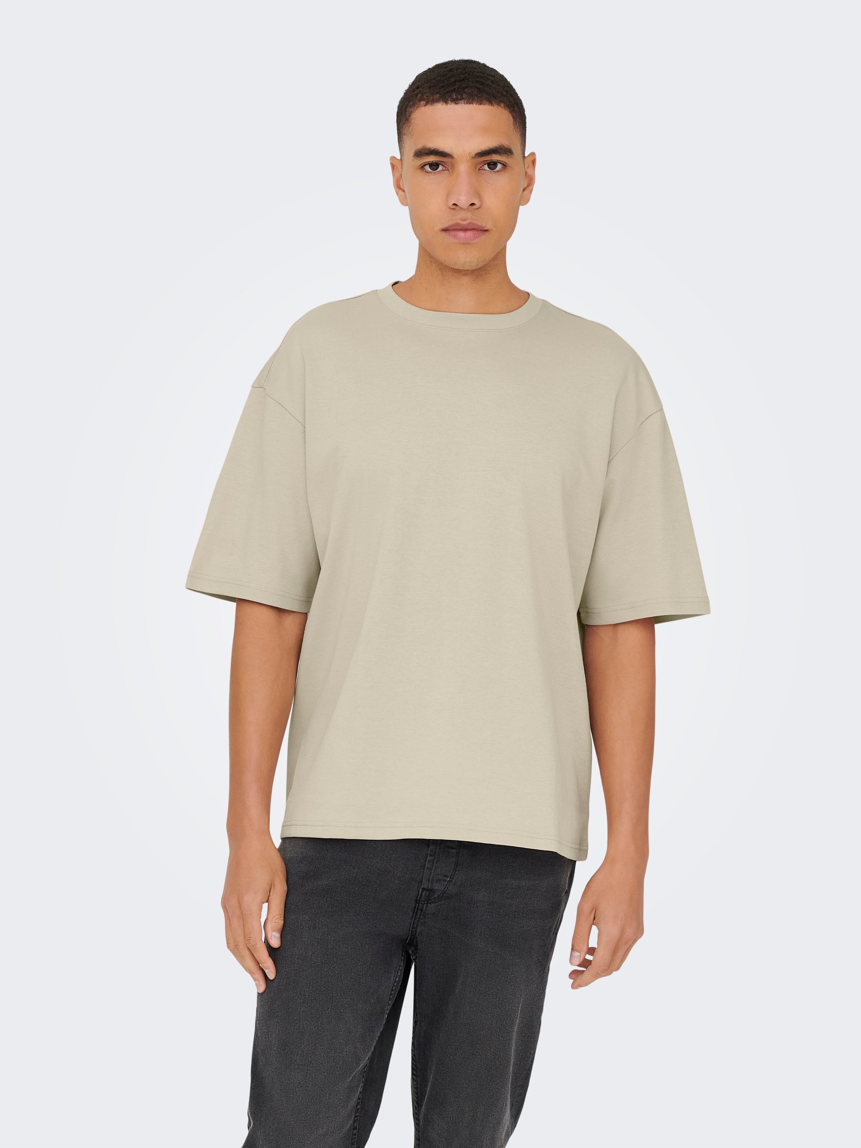 Thumbnail - Onscaspian T-shirt
