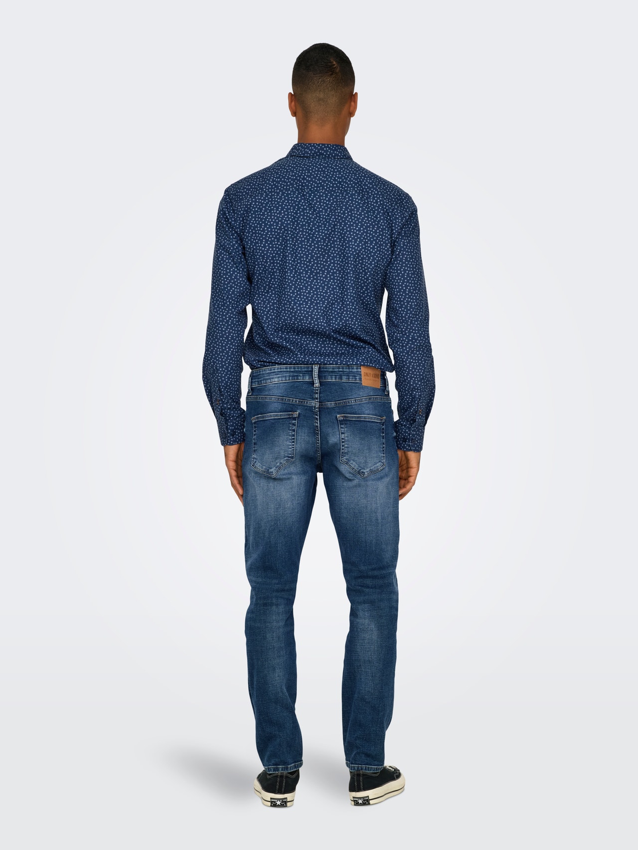ONLY & SONS ONSWEFT Vidutinio aukščio juosmuo Klasikinis kirpimas Džinsai -Dark Medium Blue Denim - 22032139