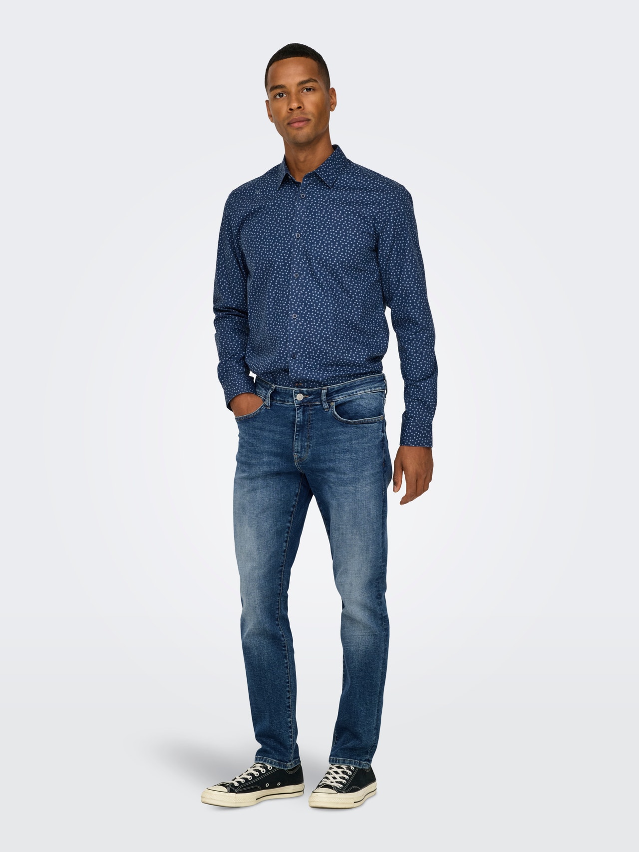 ONLY & SONS ONSWEFT Vidutinio aukščio juosmuo Klasikinis kirpimas Džinsai -Dark Medium Blue Denim - 22032139