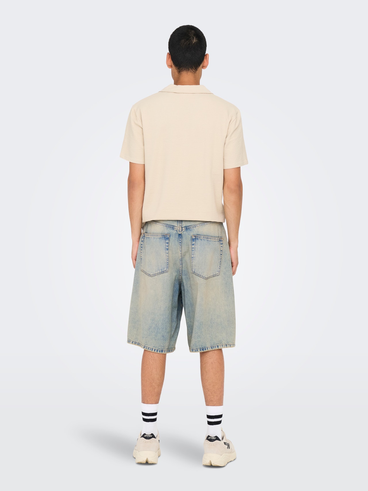 ONLY & SONS ONSCARL Middels høyt snitt Balloon Fit Shorts -Light Blue Bleached Denim - 22032960