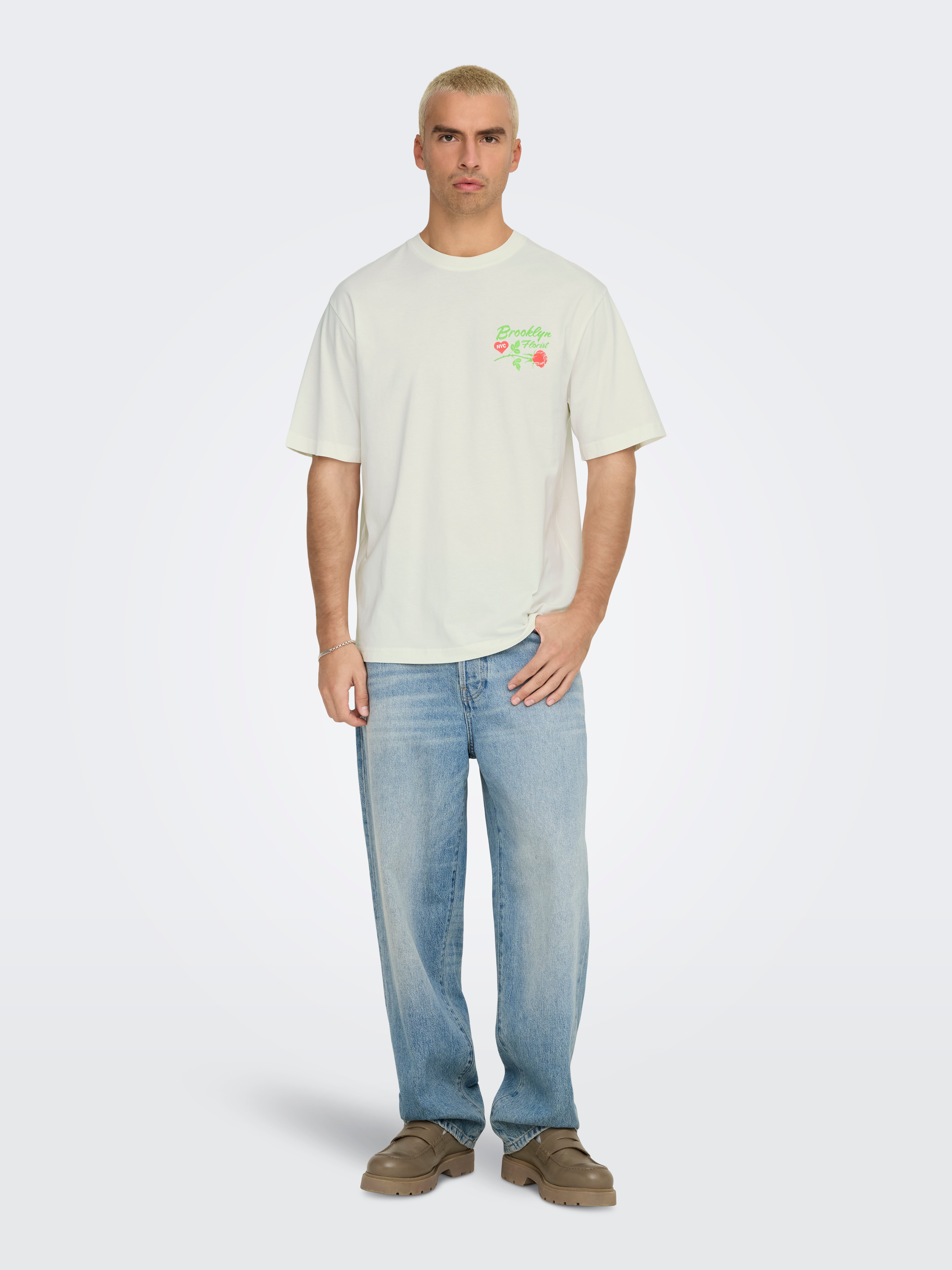 Thumbnail - Onsrylan T-shirt