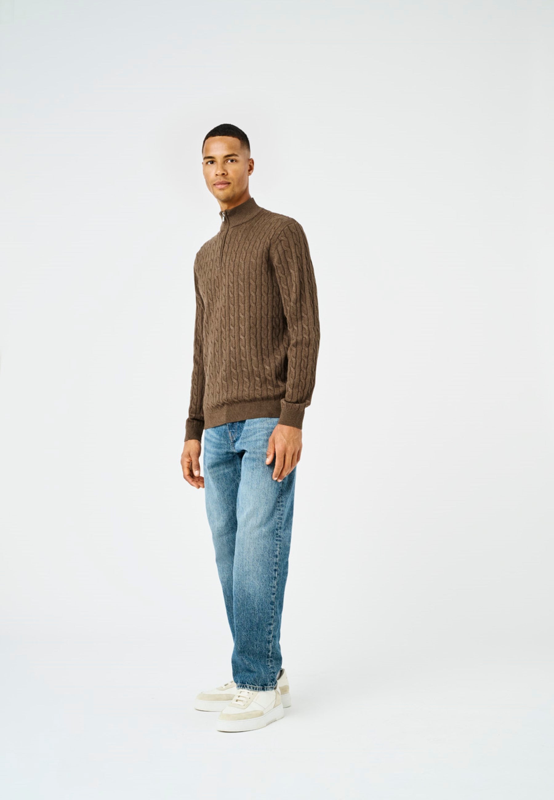 Onsloui Pullover