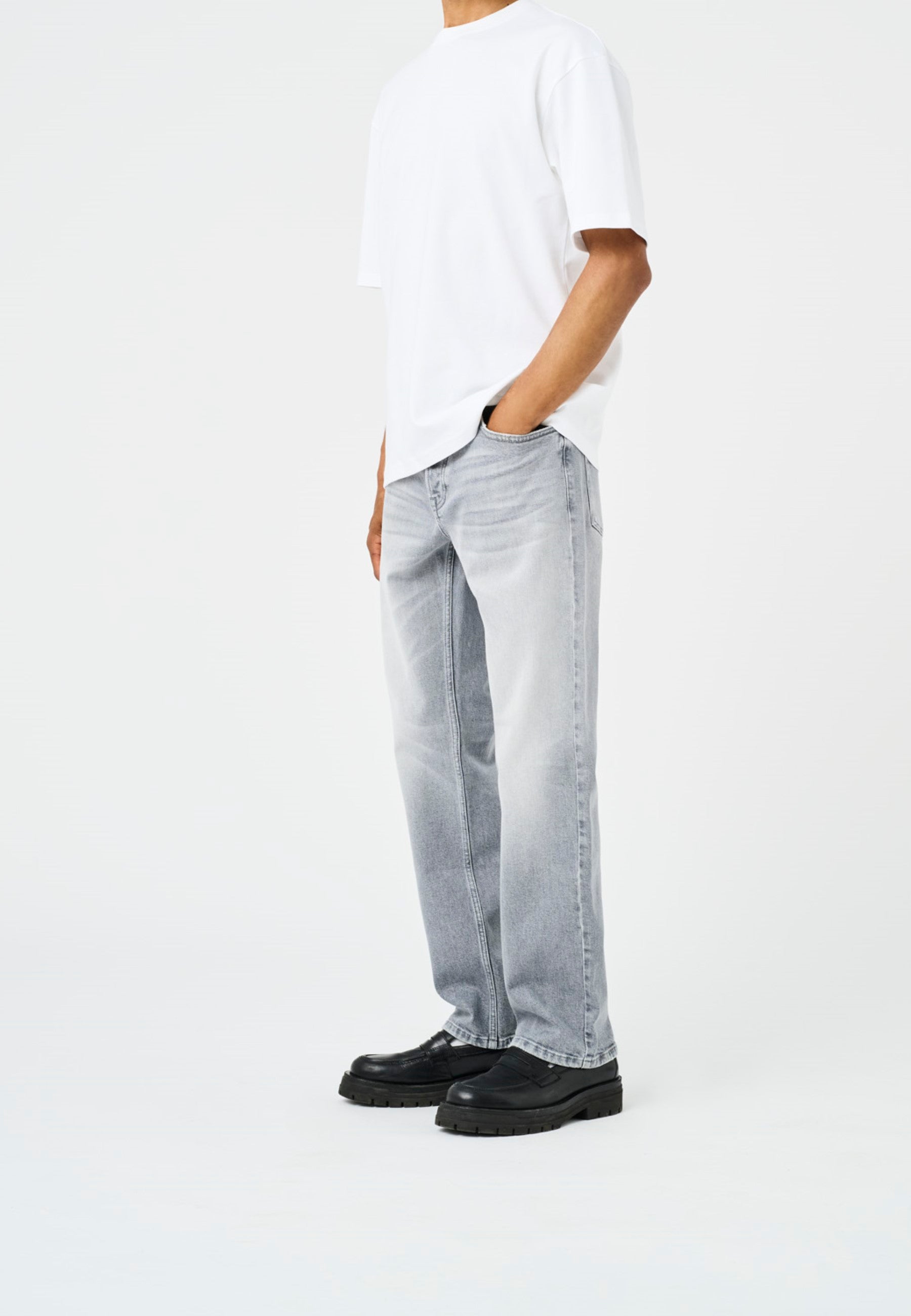 Onsedge Mittlere Taille Gerade Geschnitten Jeans