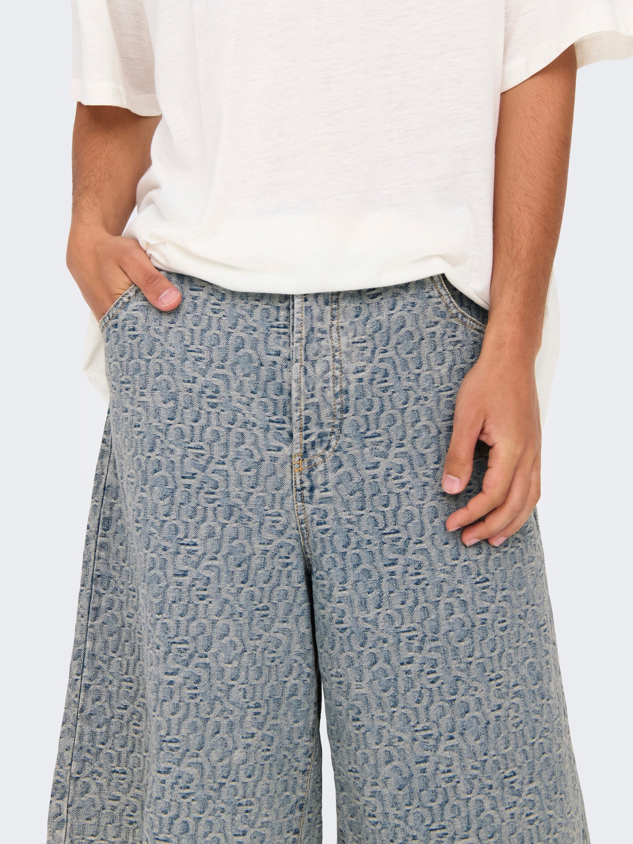 ONLY & SONS ONSCARL Mittlere Taille Ballon Schnitt 5-Pocket-Shorts -Light Blue Denim - 22034106