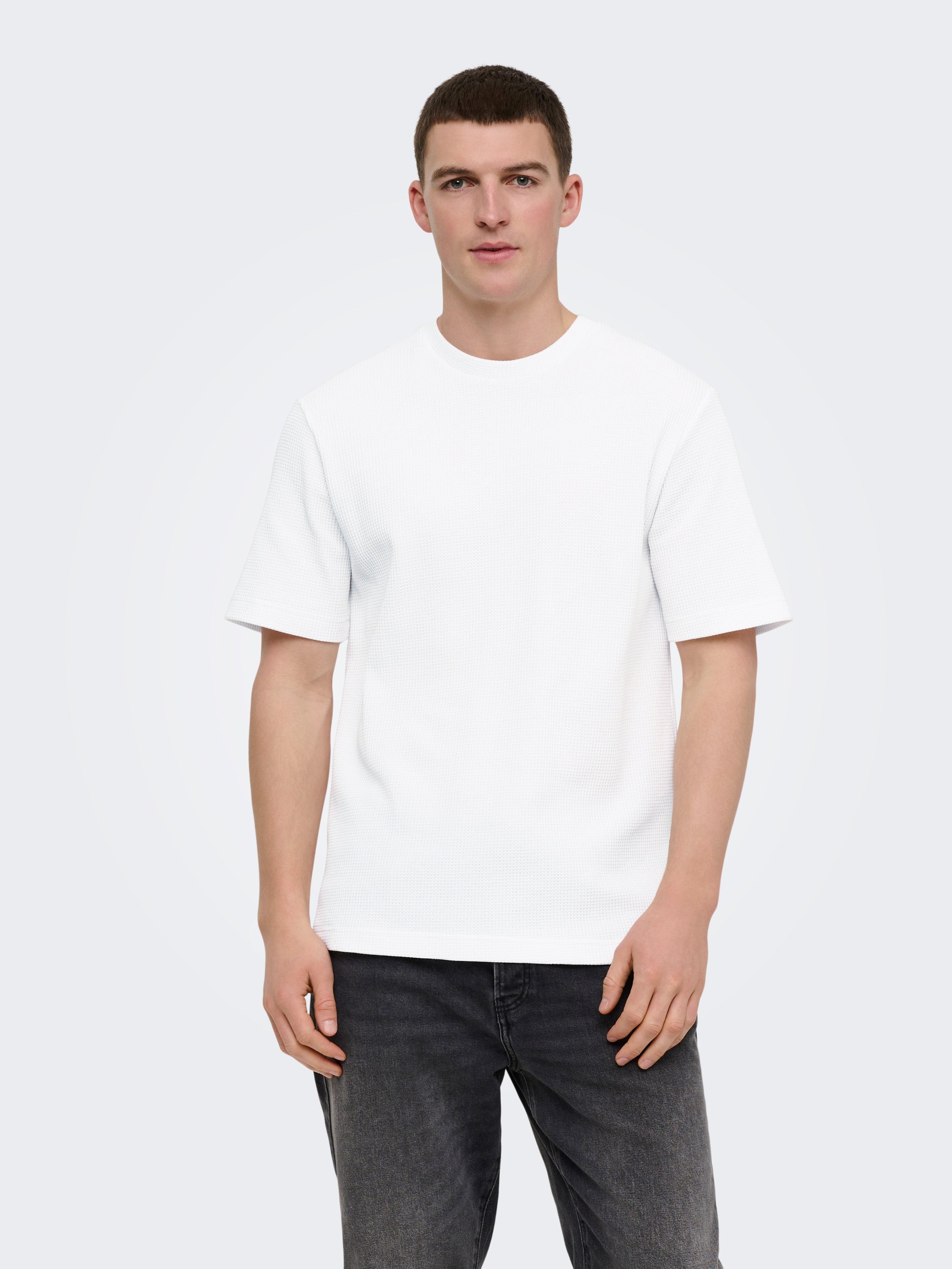 Thumbnail - Onstobie T-shirt