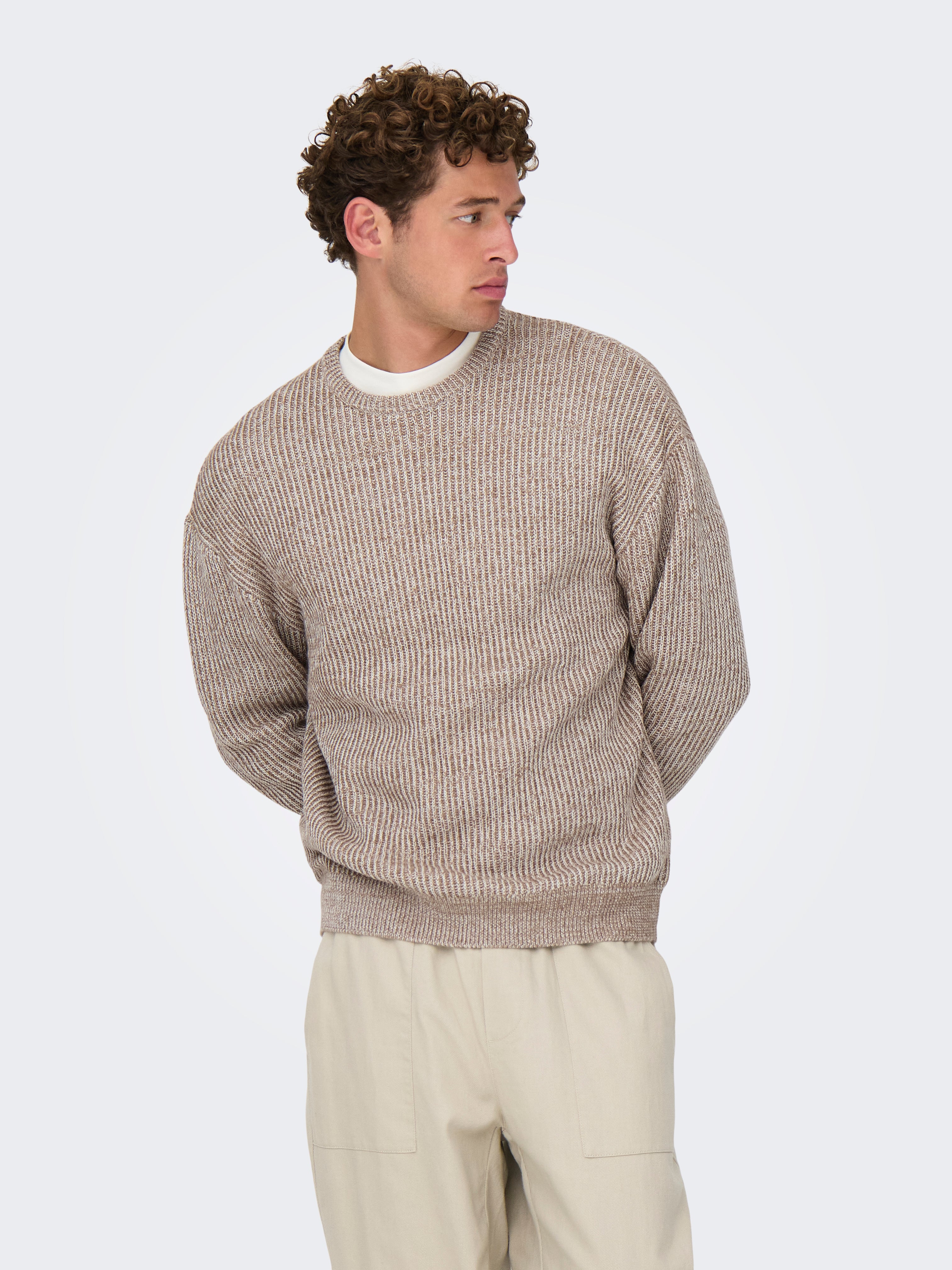 Thumbnail - Onsjoe Pullover