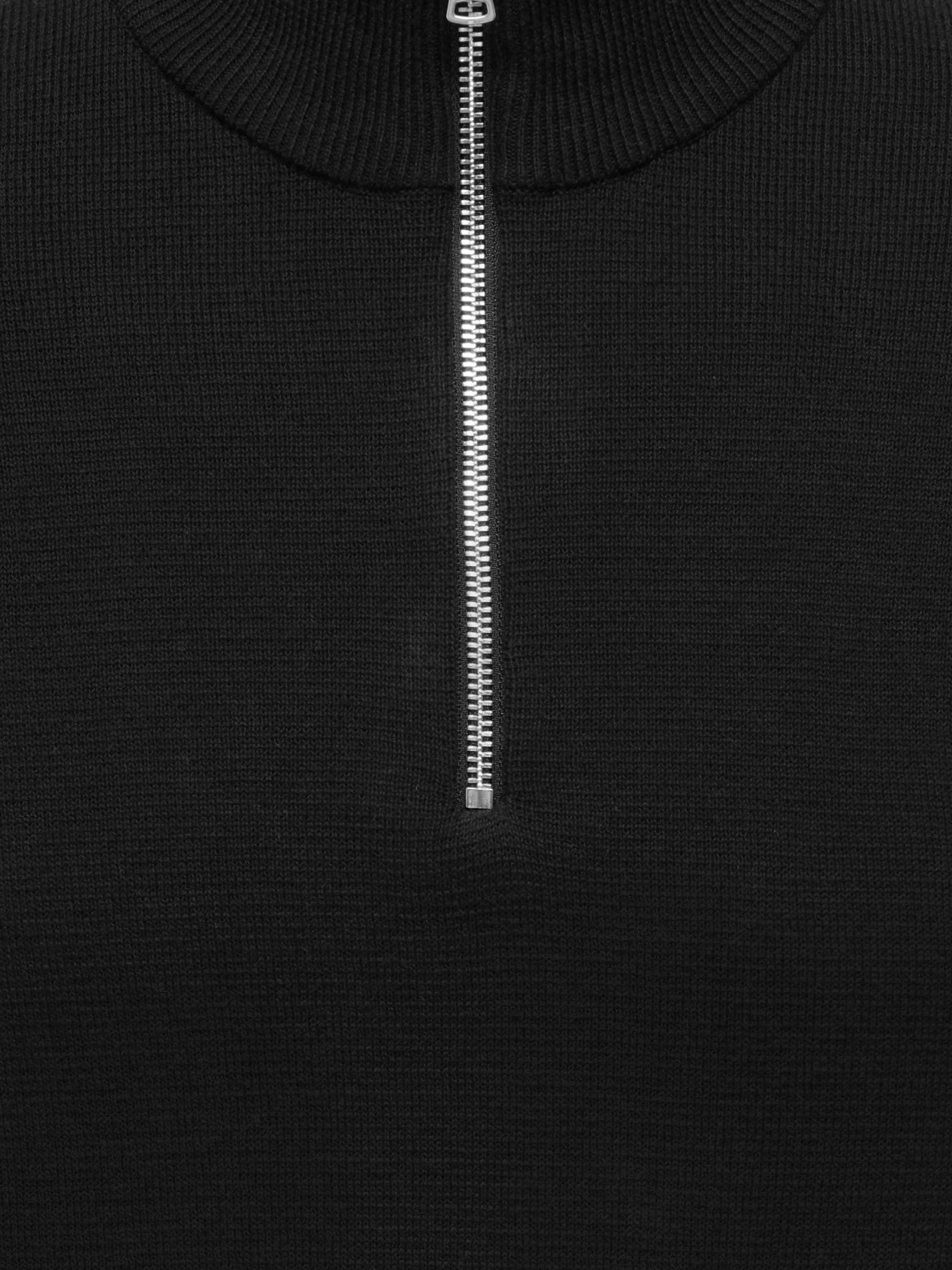 Thumbnail - Onsting Pullover